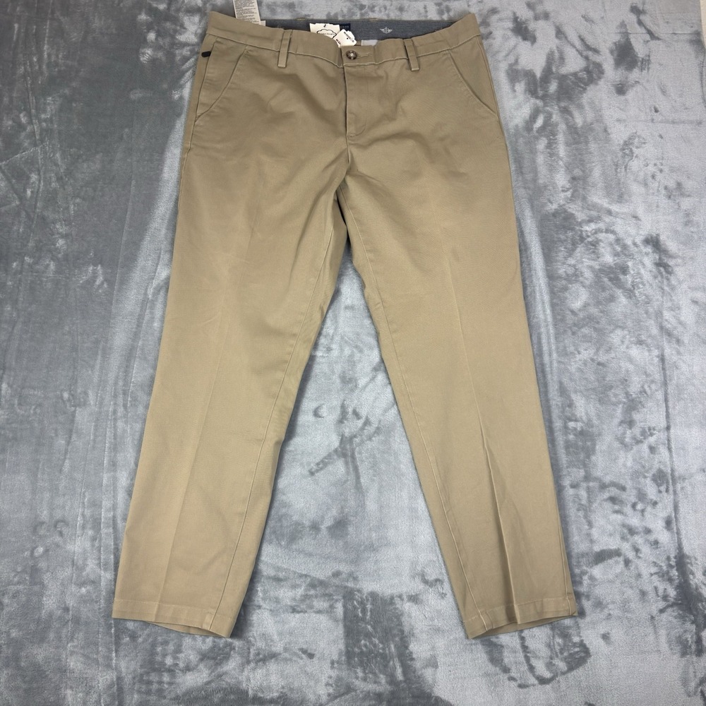 NWT Dockers Pants Mens 36x30 Beige Khaki Ultimate Chino Slim Fit Smart 360 Flex